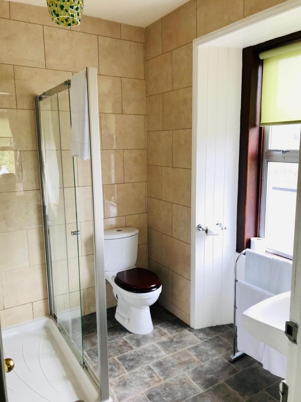 Invershin Hotel لارغ المظهر الخارجي الصورة